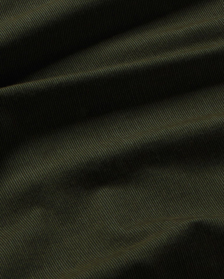 Camisa micro pana verde Anto sostenible silueta - 2