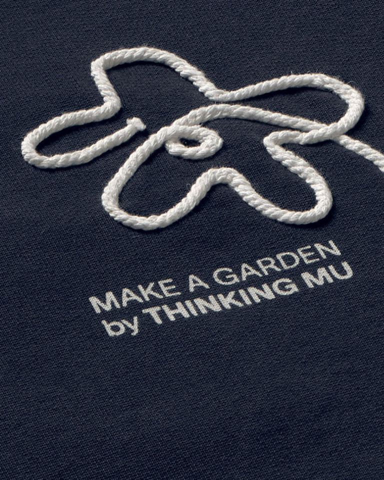 Sudadera bordada a mano flower Leon sostenible silueta - 3