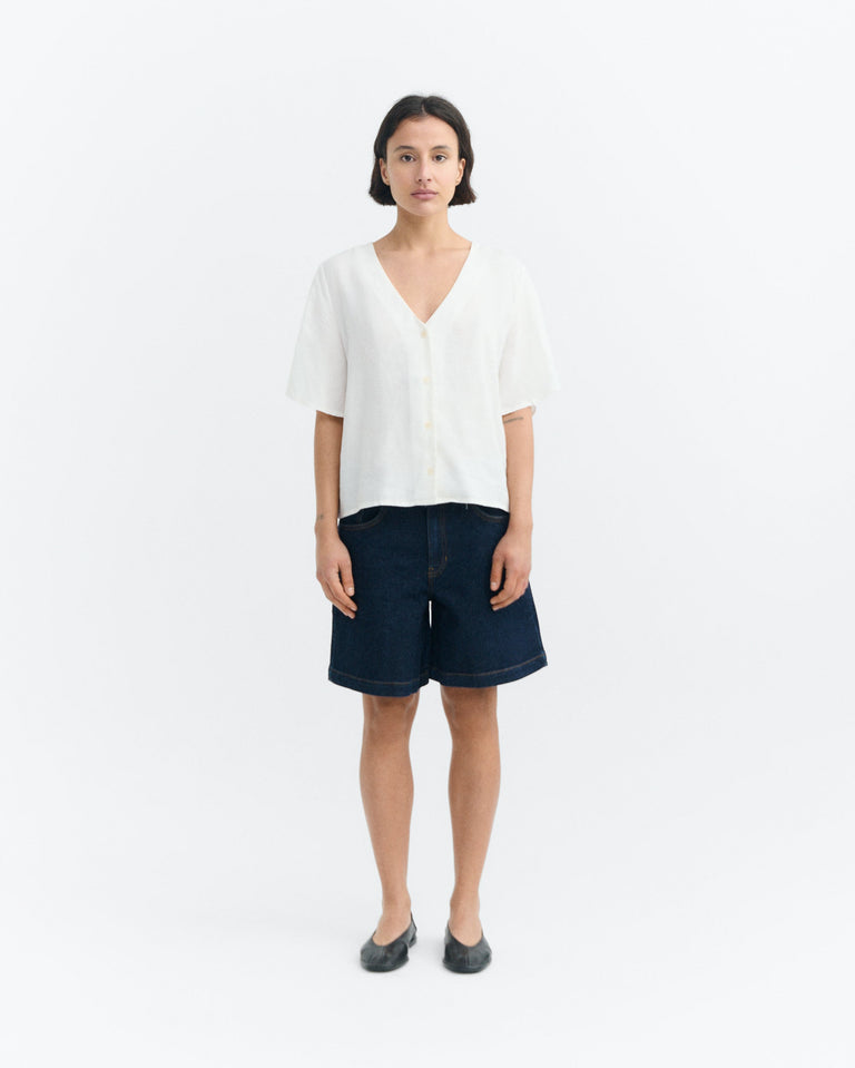 Blusa blanca hemp Libelula sostenible - 1