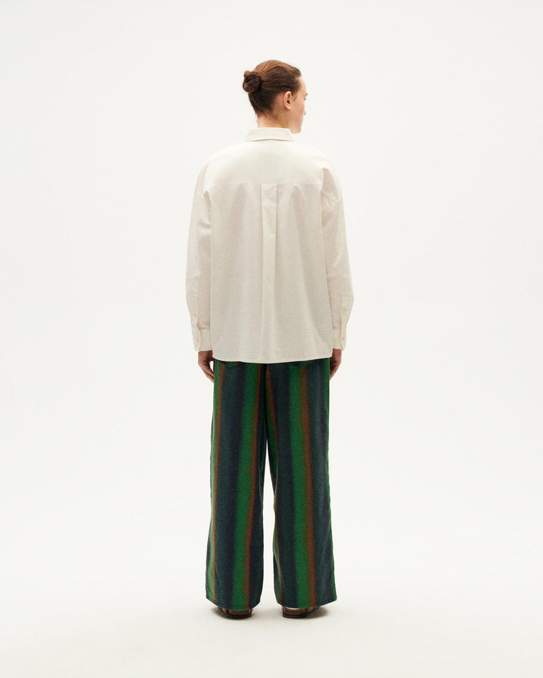 Blusa blanca Juana sostenible-4