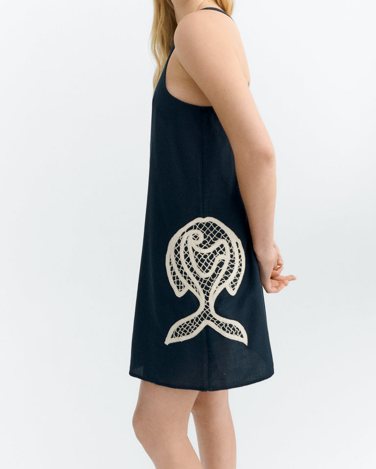 Vestido corto bordado a mano fish Aniela sostenible - 5