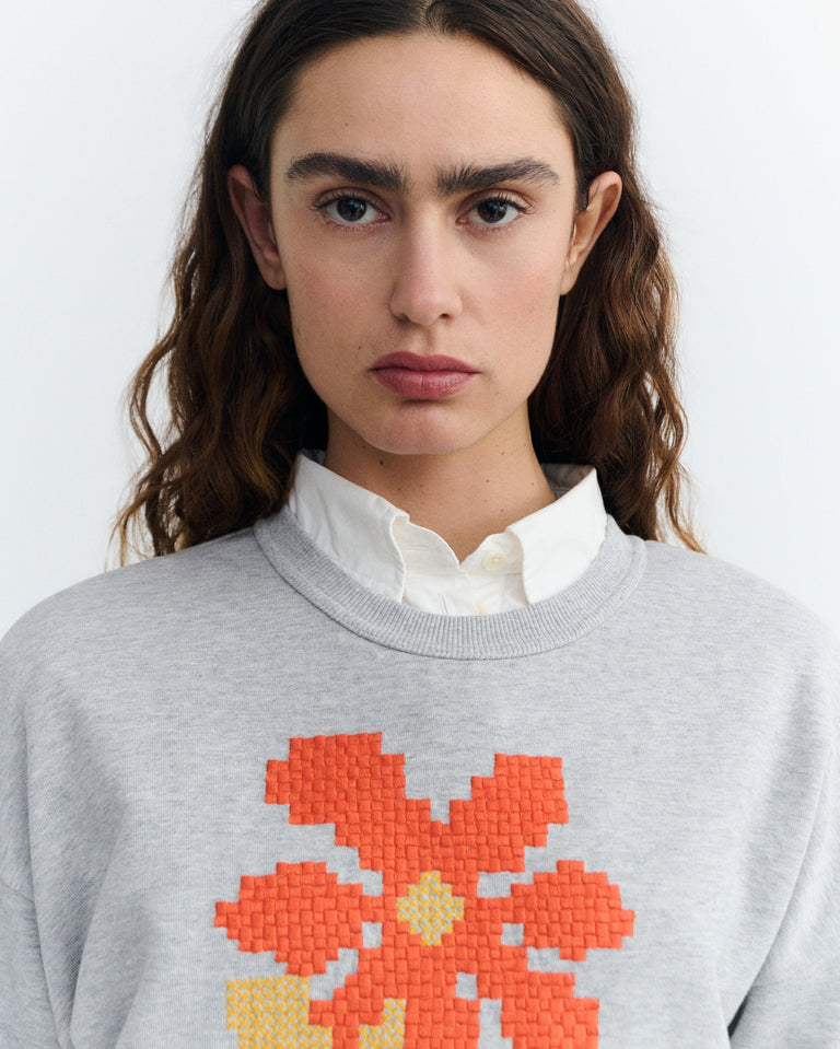 Sudadera bordada poppy Jodie sostenible - 3