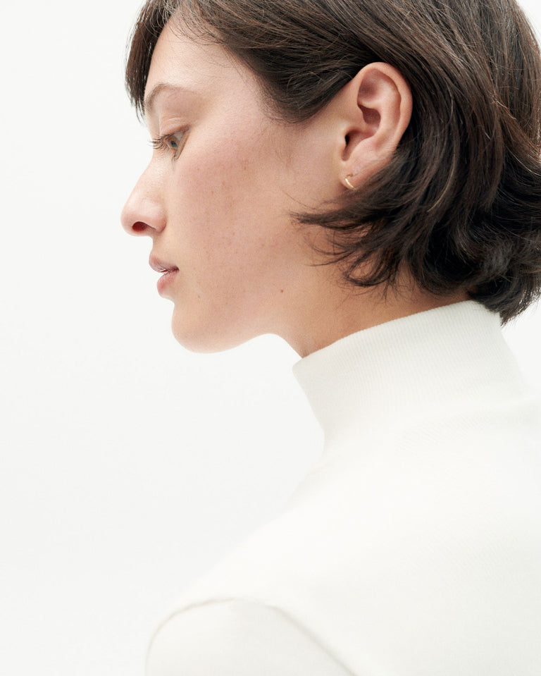 Top blanco Aine rib sostenible-4