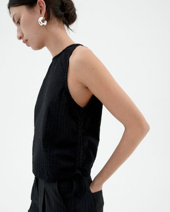 Top negro seersucker Florence sostenible-3