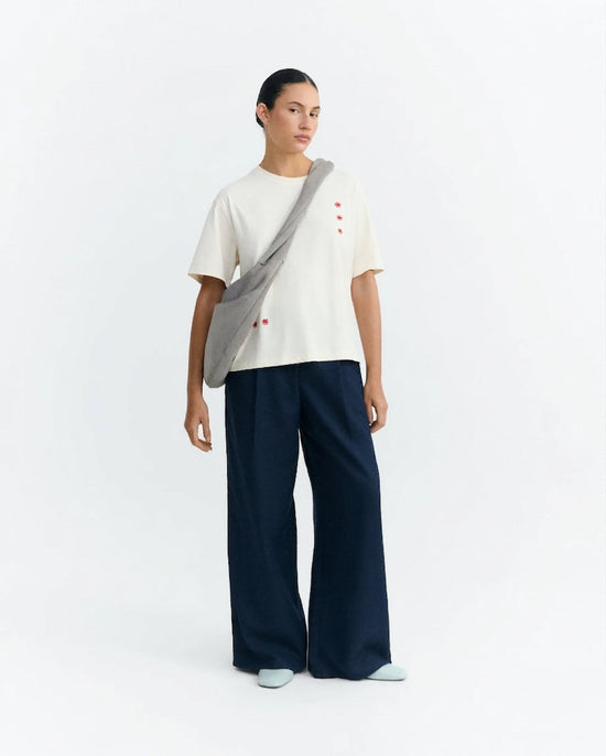 Hand-embroidered t-shirt sole mio Lucia